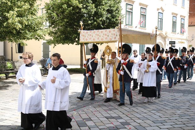 ​Svetkovina Presvetog Tijela i Krvi Kristove u Varaždinu